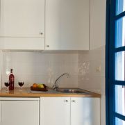 santorini-studios-for-rent-19