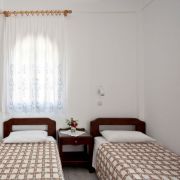 santorini-studios-for-rent-7