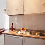 santorini-studios-for-rent-9
